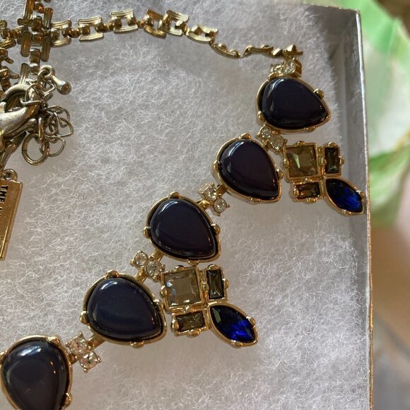 Beautiful The‎ Limited Statement Necklace - Picture 2 of 6